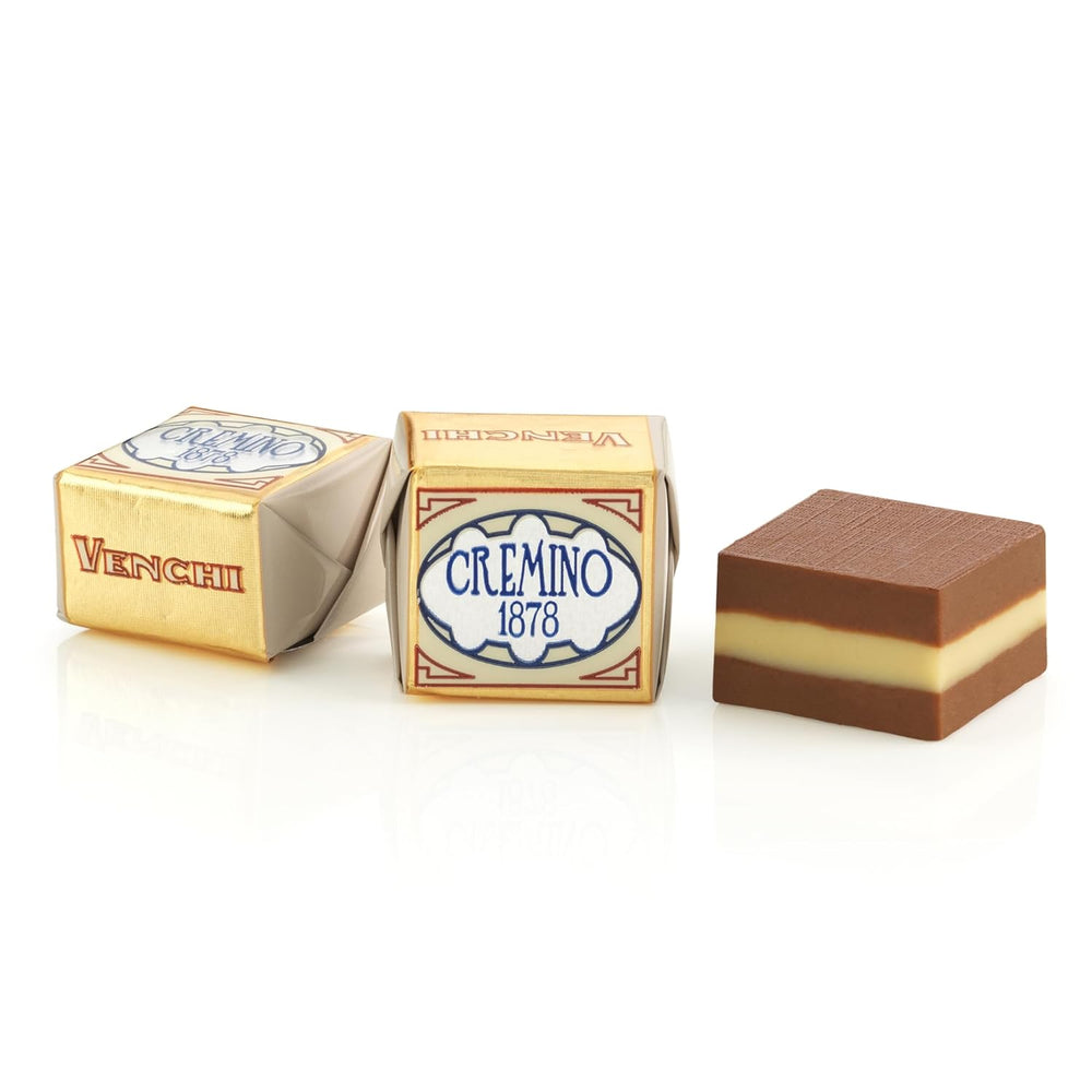 Venchi - Cremini 1878 - Chocolat trois couches au gianduja au lait et pâte d'amande, "Noisettes du Piémont IGP", 1 kg, sans gluten, sans colorants et sans conservateurs