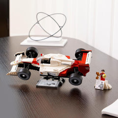 LEGO Icons Mclaren MP4/4 & Ayrton Senna Kit de voiture de course F1 pour adultes avec figurine de course, à collectionner, idée cadeau pour hommes, femmes, lui et elle 10330 Sets de construction Besuche den LEGO-Store