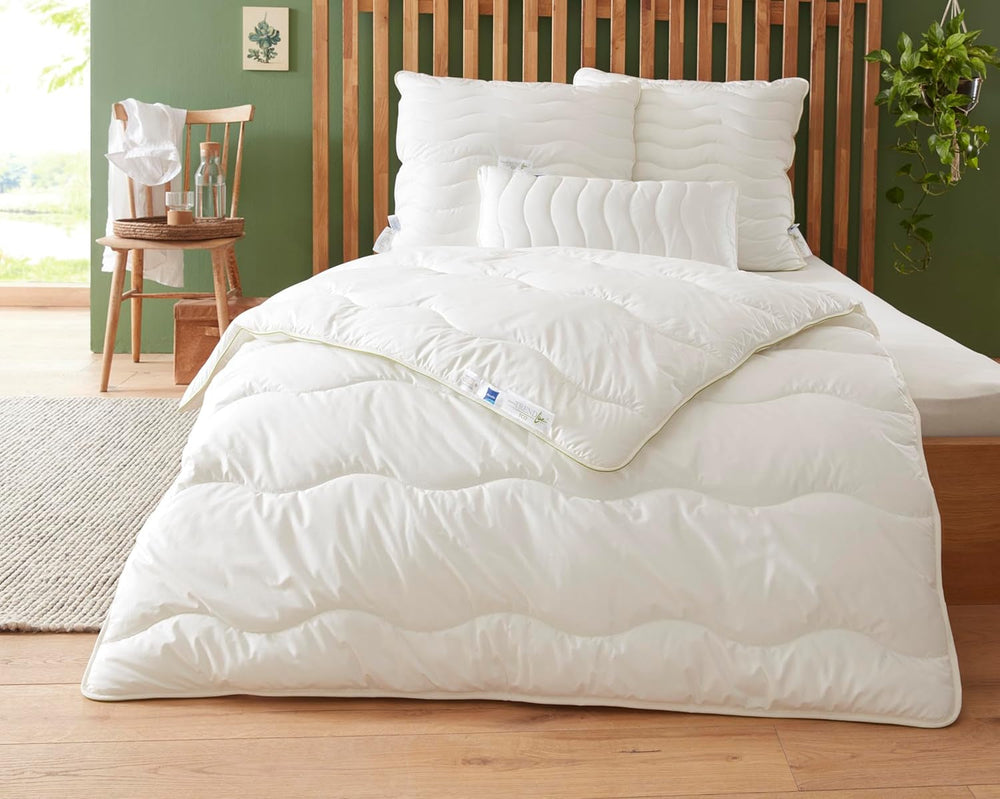 Couette Badenia Trendline Eco Aerelle Blue Duo 135 X 200 Cm, Blanc, certifié Öko-Tex, Produite conformément à la norme de qualité allemande Couettes et couettes Naty Shop 135 X 200 Duo couette d'hiver