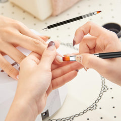 6 pièces Double-Ende Nagel Pinsel, Nageldesign Pinsel, Double-Ende Nail Art Pinsel Kit Professionnel Maniküre Werkzeuge Kit (Noir)