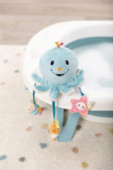 Jouet de bain Octily 18x14cm avec. 3 figurines dans un coffret cadeau 23,5x17x13,5cm bleu - jouet avec éléments de préhension - jouet de bain pour enfants pour attraper et jouer Baby Toys Naty Shop