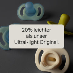 Tommee Tippee Sucettes ultra légères StayPut et Night Glow, 0 à 6 mois, paquet de 4, conception en silicone monobloc, sensation douce sur la peau