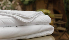 COLAS NORMAND - Couette écologique - chaude - 240 X 220 Cm - enveloppe et garnissage issus de bouteilles recyclées - douce, soyeuse et confortable - fabrication soignée Quilts et couettes Naty Shop