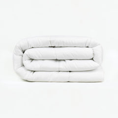 Plapuma TRAMAS+ 200 Gr/M² pentru paturi din fibre goale siliconizate - 150X220 Cm - Certificată Oeko Tex - Albă, moale, caldă, minimalistă - Pat 90 Cm Plapumi si pilote Naty Shop 150X220 Cm