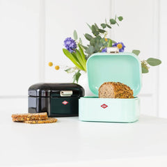 Wesco Mini Grandy Boîte à Pain Rose, Tôle d'Acier Enduit de Poudre, Trous d'Aération et Poignée Robuste Boîtes de Conservation des Aliments Naty Shop