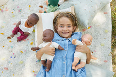 Miniland Dolls: Afrikanische Puppe 32 cm mit weichem Körper. Lieferung in Geschenkbox.