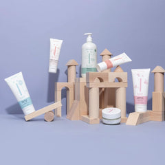 Gel lavant nutritif Naïf - Pour bébés et enfants - Ingrédients naturels - 100% vegan - 200 ml Mère et Enfant Naty Shop