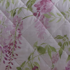 Dreams & Drapes Design - Wisteria - Couvre-lit matelassé - 200 Cm X 230 Cm en rose Lits et Couvertures DREAMS AND DRAPES