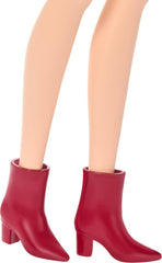 Poupée Barbie Fashionistas no. 246 dans une robe bustier rose à imprimé léopard avec des cheveux noirs et des accessoires comme un collier à nœud et des bottes, JJN59