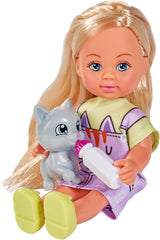 Simba 105733591 - Evi Love Kitty, asortat în 2 moduri, va fi livrat doar UN articol, păpușă într-o rochie drăguță de pisică cu pisoi și sticlă de băut, păpușă de joacă de 12 cm, vârste 3+