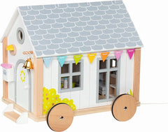 Goki 51477 - Petite maison Hygge en bois et textile pour mini poupées, maison de poupée mobile de style scandinave, 38 cm x 27 cm x 33 cm, lot de 40, à partir de 3 ans Maisons de poupées Naty Shop