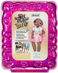 N / A! N / A! N / A! SurpriseTeens Modepuppe - Sammlerpuppe - Puppe en peluche douce 28 cm, inspirée du mouton - Aux cheveux roses - Lila Lamb