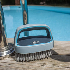 Gre HBP20 - Brosse à main pour nettoyer les piscines, bleue