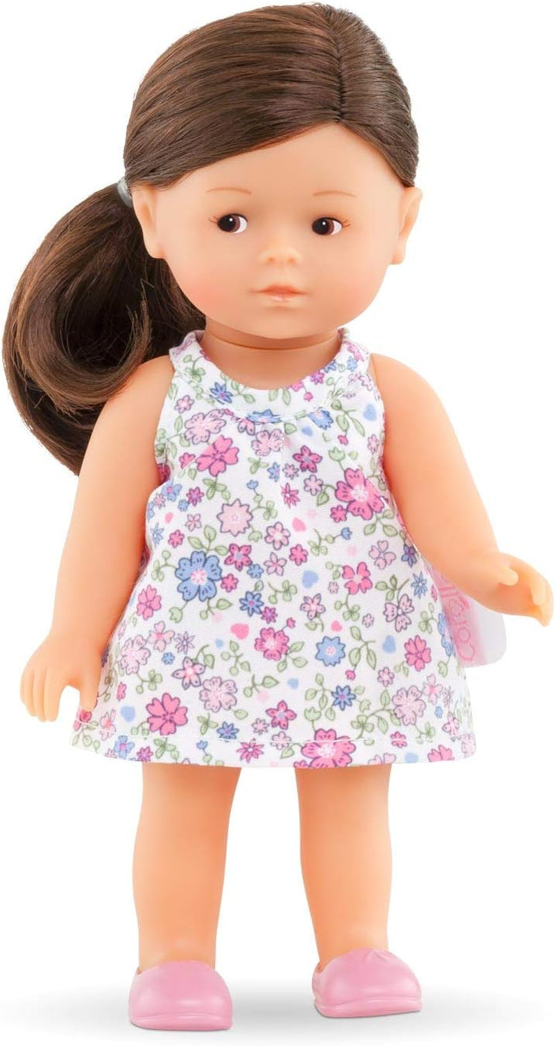 Corolle 9000240020 - Romy brunett Les Tendances Mini Corolline 20cm, Poupée Française au Charme et Parfum Vanille, 20 cm