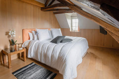 COLAS NORMAND Couette chaude, lavable à 95°C, 240 X 220 Cm, résistante, en microfibre, douce, soyeuse et confortable, fabriquée en France, blanc Couettes et couettes Naty Shop