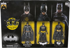 Coffret Ultimate Batman comprenant 3 figurines Batman (10 cm) issues des films Batman Returns, The Dark Knight et Batman V. Superman. A partir de 3 ans Figurines Naty Shop Titre par défaut