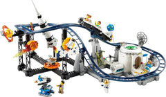 LEGO 31142 Creator Kit de jouets de montagnes russes spatiales 3 en 1 pour enfants avec chariots de travail, se transforme en tour à chute libre ou en carrousel avec des fusées et des briques lumineuses. Besuche an LEGO-Store