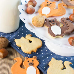 Günthart BackDecor 800 g de fondant blanc Table décorative blanche pour enduire, glacer des gâteaux ou modeler, sans huile de palme, prête à l'emploi et facile à travailler avec la pâte à sucre Naty Shop