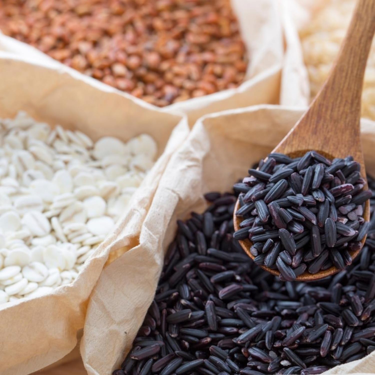 ROYAL THAI RICE - Riz noir à grains longs (grains de riz) - 1 x 1 kg