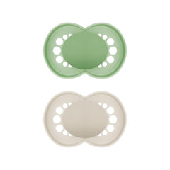 Sucettes MAM Original, paquet de 2, sucettes pour bébé respectueuses des dents, fabriquées à partir de matériaux durables et biorégénérables, tétines en silicone MAM SkinSoft, avec boîte à tétines, 6-16 mois, vert/beige
