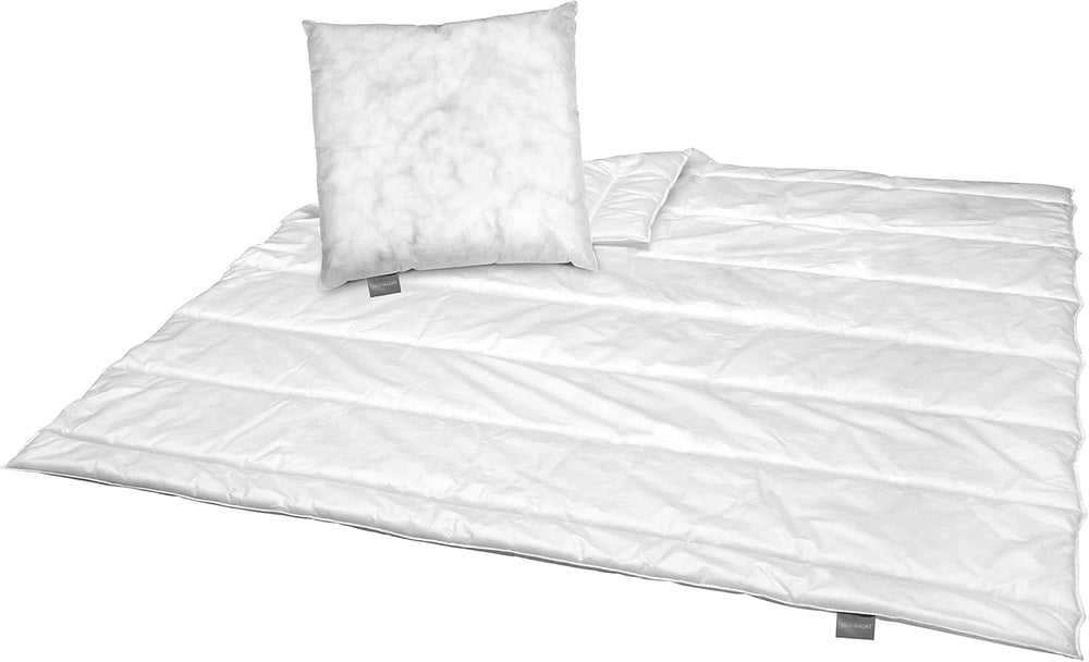 Parure de lit Traumnacht Green basic composée d'une couette pour toute l'année, 135 X 200 cm + oreiller 80 X 80 cm, certifiée Oeko-Tex, produite selon la norme de qualité allemande Couettes et couettes Naty Shop