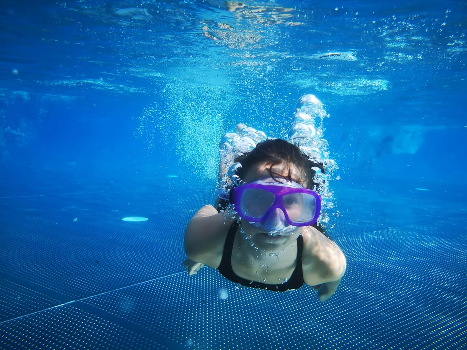 Couches de bain jetables taille 7 - 36 pièces - Discrètes, respirantes et respectueuses de la peau - Couches de bain pour bébé - Assure la sécurité pendant la natation - 18-30 kg