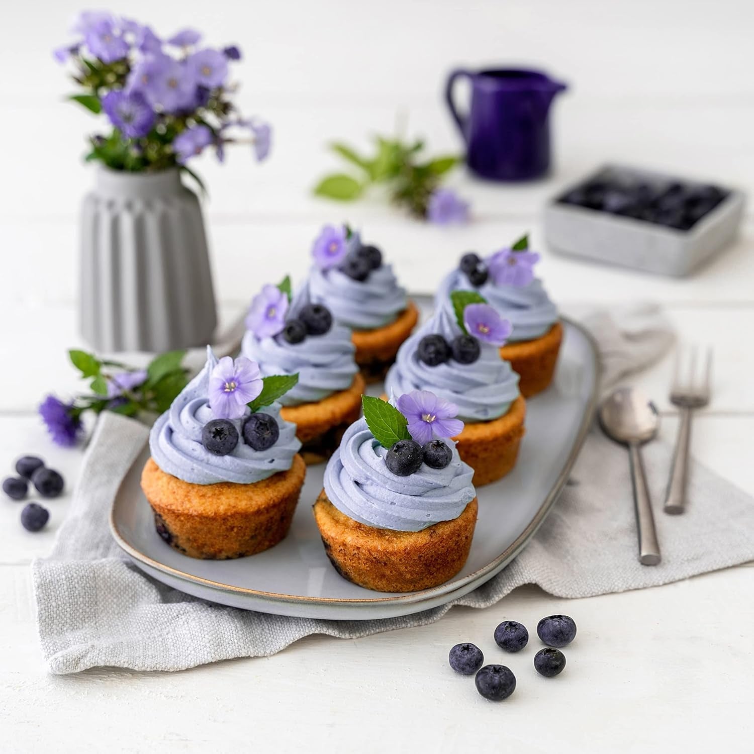 Zenker 12Er Muffinform Energy, Premium-Backform, Für Köstliche Kuchen, Verkürzt Die Backzeit Um Bis Zu 20% (Farbe: Silber/Anthrazit), Menge: 1 Stück, Hellgrau Und Dunkelgrau Matrite si tavi pentru copt Naty Shop