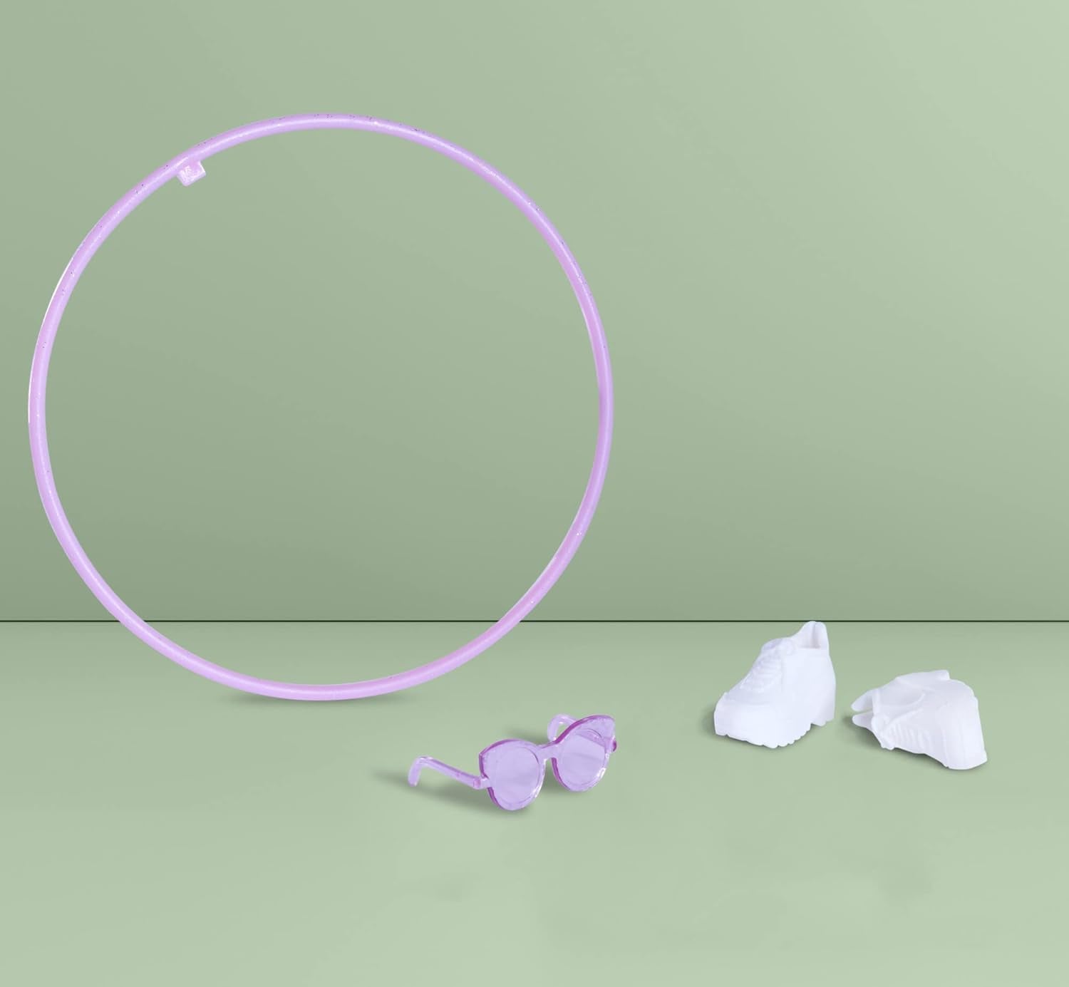 Simba 105733619 - Steffi Love Hula Hoop, Poupée jouet avec tenue de sport, Hula Hoop et fonction mécanique, 29 cm, à partir de 3 ans