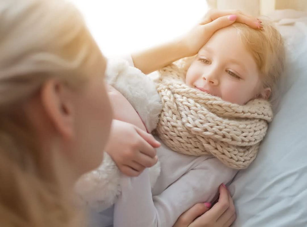 Tetesept Kids Cold Time Bath - additif de bain pour enfants pour la saison froide aux 4 huiles essentielles, relaxation et réchauffement, 125 ml Naty Shop