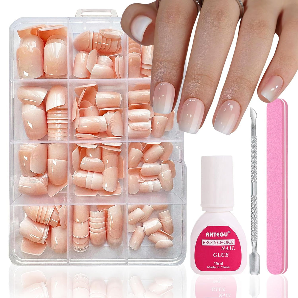 Lot de faux ongles – 240 pièces courtes et carrées, modèle en gel souple, dégradé de blanc nu, colle naturelle sur faux ongles pour femme, à faire soi-même (dégradé nu, 240X)