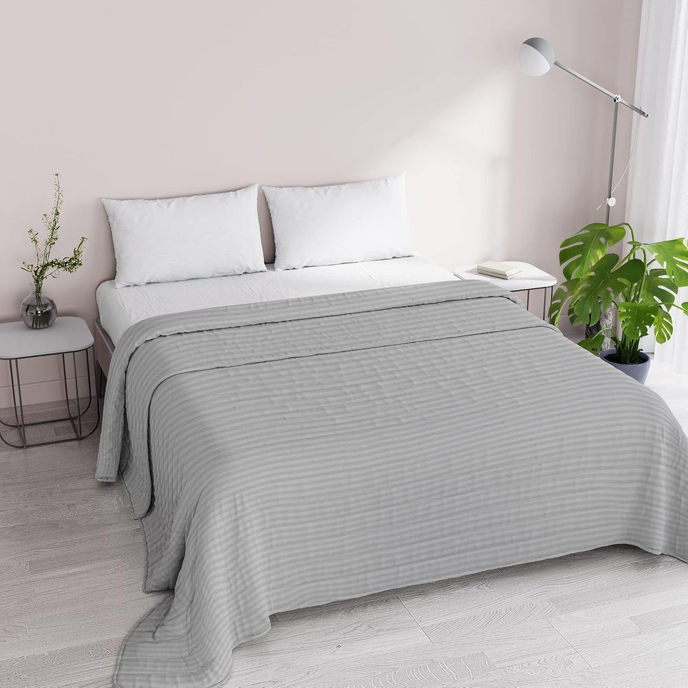 Couette d'été Satin Rayures, polyester, crème, 260X250 Cm Couettes et couettes Naty Shop Gris clair 260X250 Cm