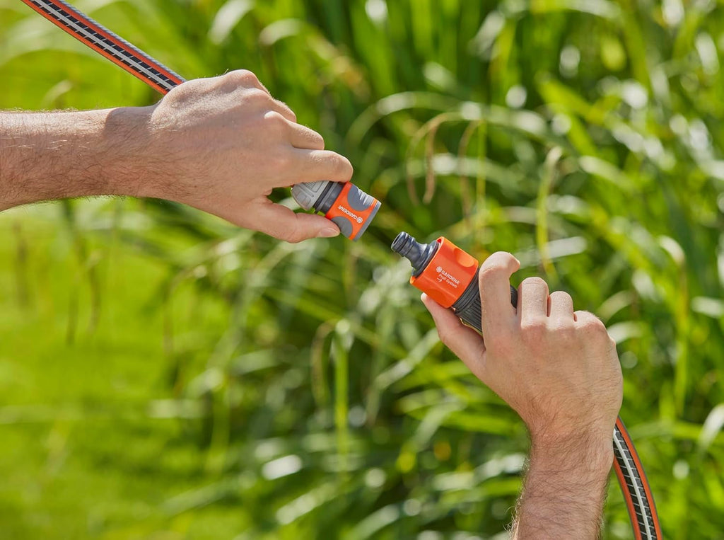 Cuplaj reducție Gardena Professional System: Cuplaj pentru conectarea Sistemului Profesional la Sistemul Original Gardena, pentru furtunuri/pompe (2830-20)