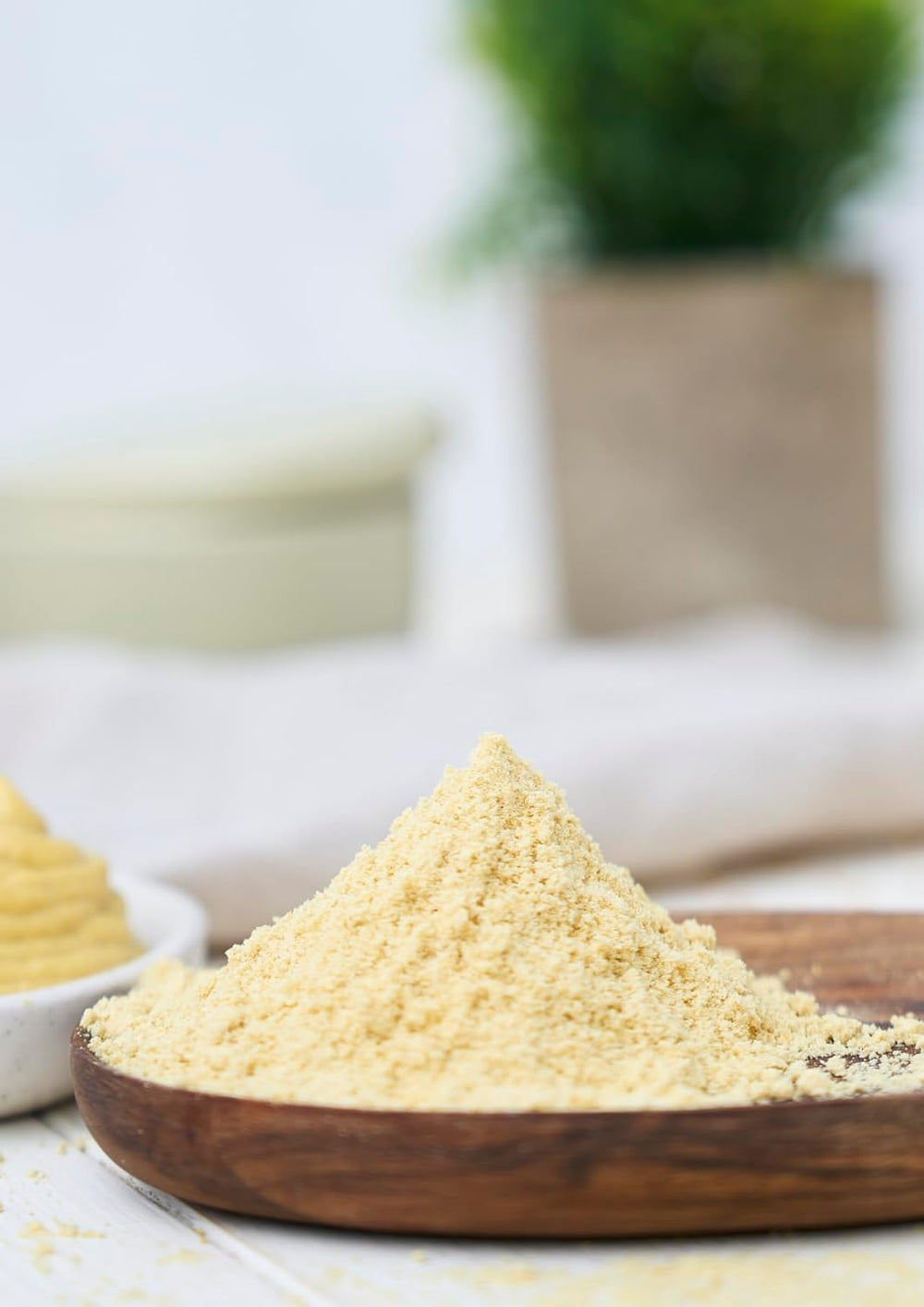 Fuchs Gewürze - Senfkörner gemahlen - für die Zubereitung von Rubs, zum Verfeinern von Suppen und Saucen - ingrédients naturels - 45 g dans une dose large, recyclable