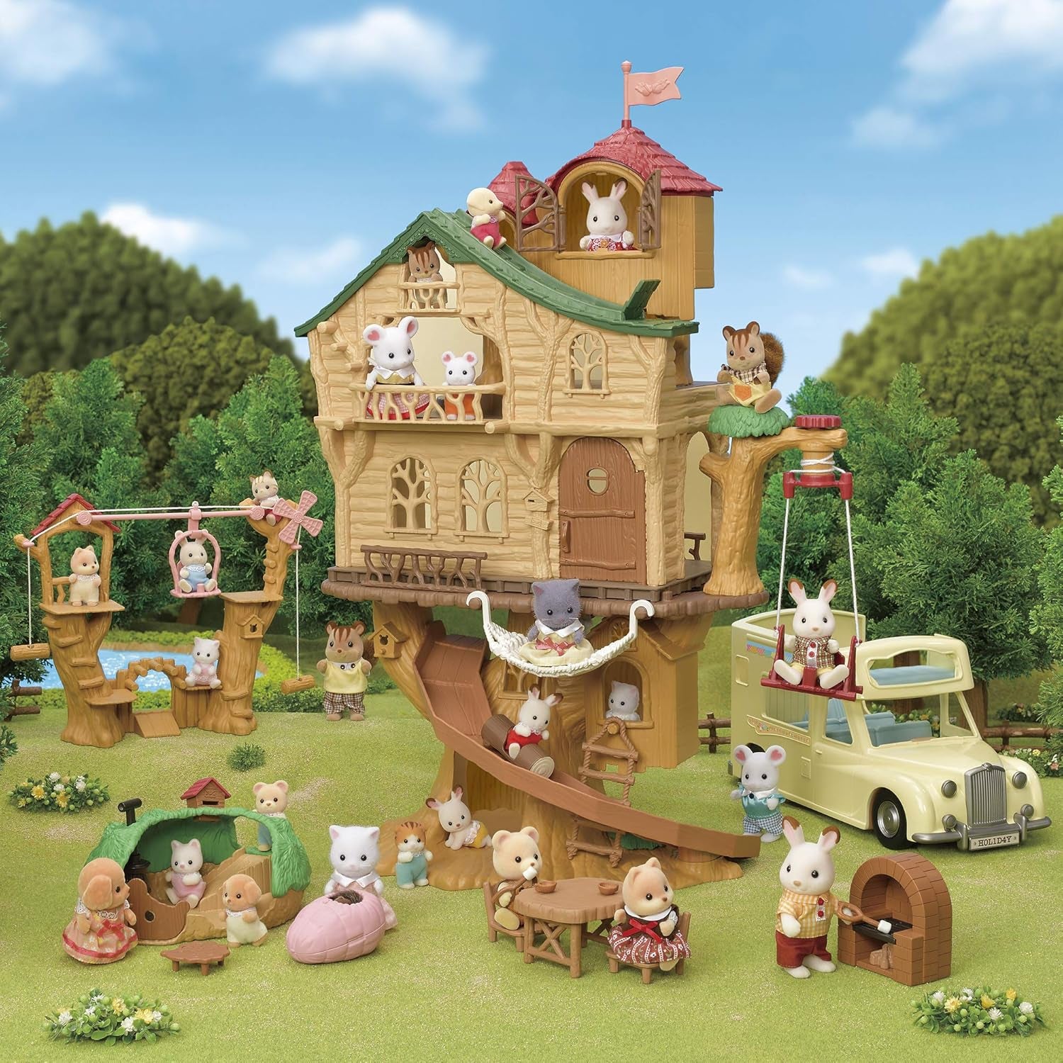 Sylvanian Families 5494 Cabane dans les arbres avec aventure - Ensemble de jeu pour maison de poupée