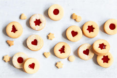 Lot de 5 boîtes à biscuits Städter Linzer, design Spitzbub, ​​acier inoxydable - diamètre 4 cm - hauteur 1,5 cm - convient pour la pâtisserie ou le bricolage, 954199, argent