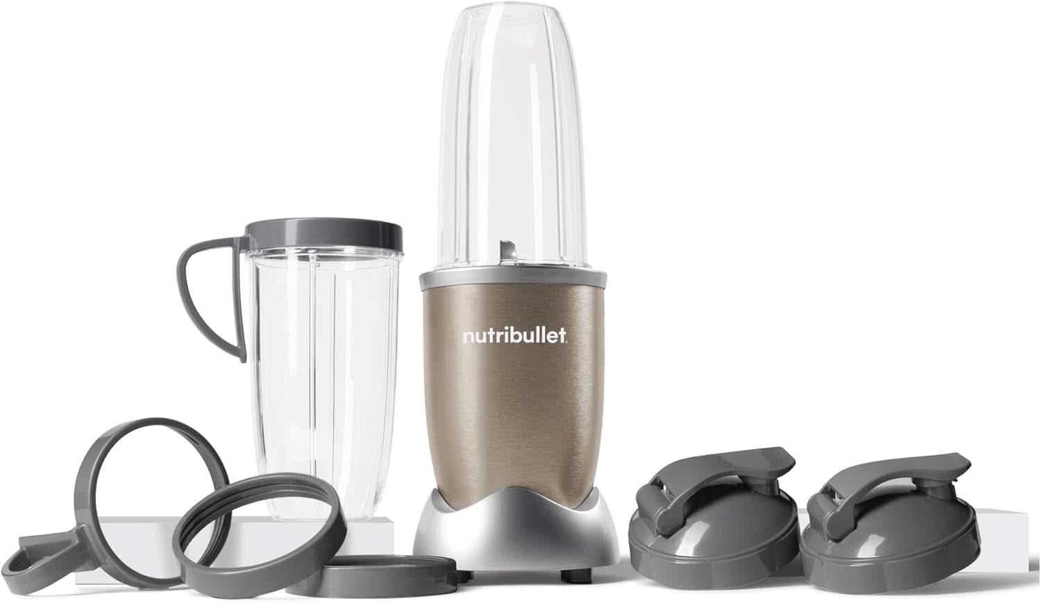 Nutribullet Pro, 900 Watt Leistung, Simple et Schnell in Der Anwendung, Kompakt, Leicht Zu Reinigen, Mit 700 Ml Becher, Smoothiemixer, Smoothie Maker, Electric Mixer, NB904B, Schwarz Mother and Child Naty Shop Bundle Mit 7 Zubehörteilen Verpackung Mit Zubehör