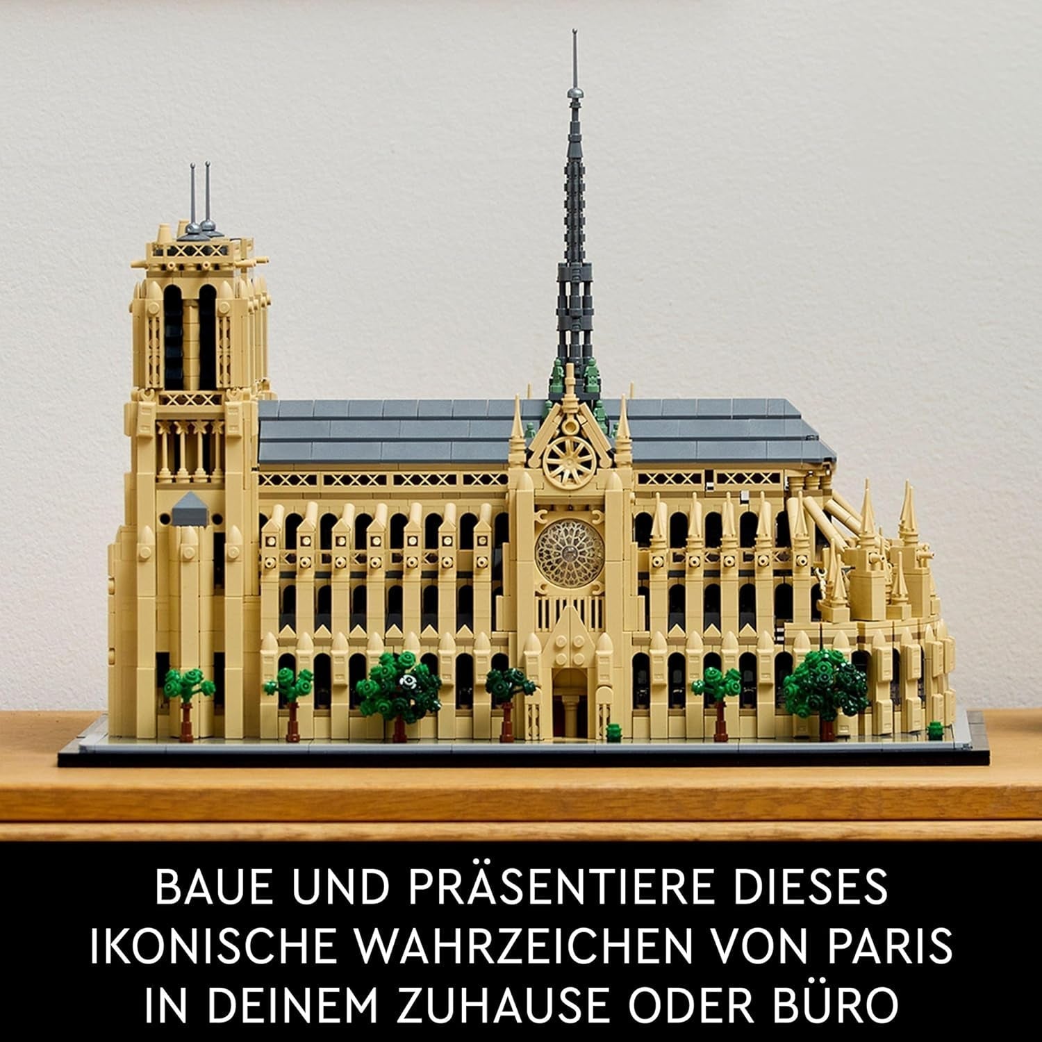 LEGO Architecture Notre-Dame De Paris, objet de collection pour adultes, souvenir de France, cadeau pour femmes, hommes, globe-trotters et tous les passionnés d'histoire, modèle architectural 21061 Ensembles de construction Besuche den LEGO-Store