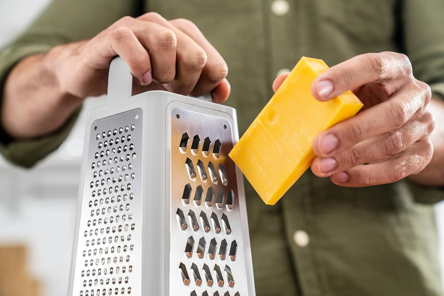 ZWILLING Râpe carrée Z-Cut Éplucheur à lame en acier inoxydable polyvalent Naty Shop