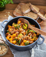 MAGGI Fix für Bauern-Topf mit Minkfleisch, Würzmischung, mit natural Ingredient*, for 2 Portionen, 1er Pack (1 x 39g )