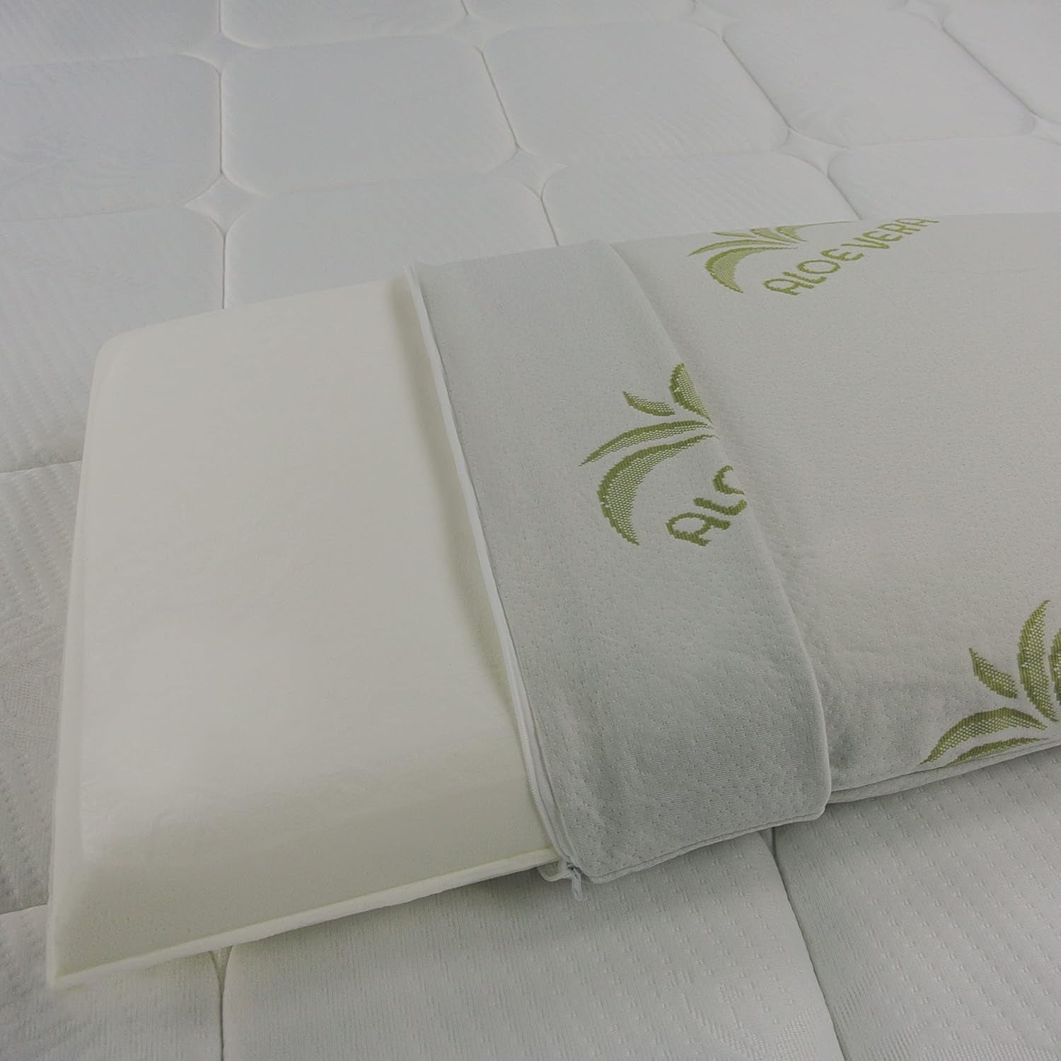 Oreiller porte-savon en mousse à mémoire de forme avec doublure à l'aloe vera Oreillers standard Naty Shop