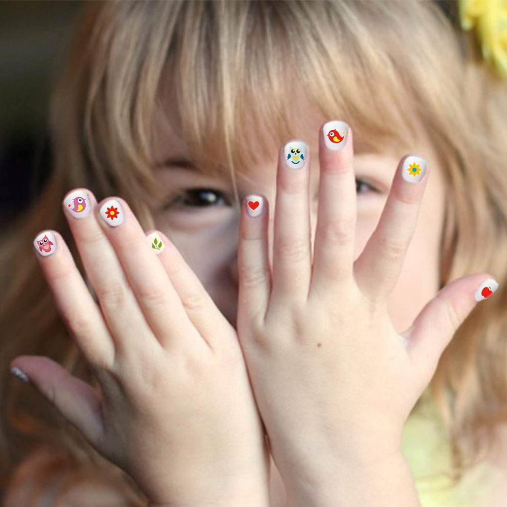 Autocollants pour ongles pour enfants filles, plus de 600 motifs d'animaux, fruits, dinosaures, voitures, fleurs, autocollants 3D pour ongles, fête d'anniversaire, thé, salon de manucure et spa, cadeau