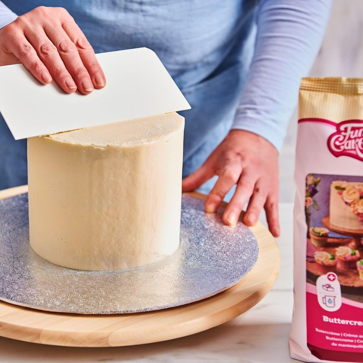 Funcakes Mix Für Buttercreme: Einfach Zu Berübenen, Cremig, Perfekt Zum Dekorieren, Abdecken Und Füllen Von Kuchen, Belag Auf Cupcakes, Halal., 1 Kg Mélange pour la pâtisserie et la cuisine Naty Shop