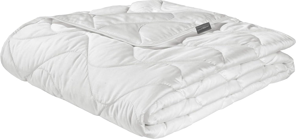 Traumnacht Exklusiv Plapumă ușoară pentru vară Fabricat din 100% mătase sălbatică, certificat Oeko-Tex, fabricat în Germania, greutate de umplere: 550Gr, 135 X 200 Cm Plapumi si pilote Naty Shop