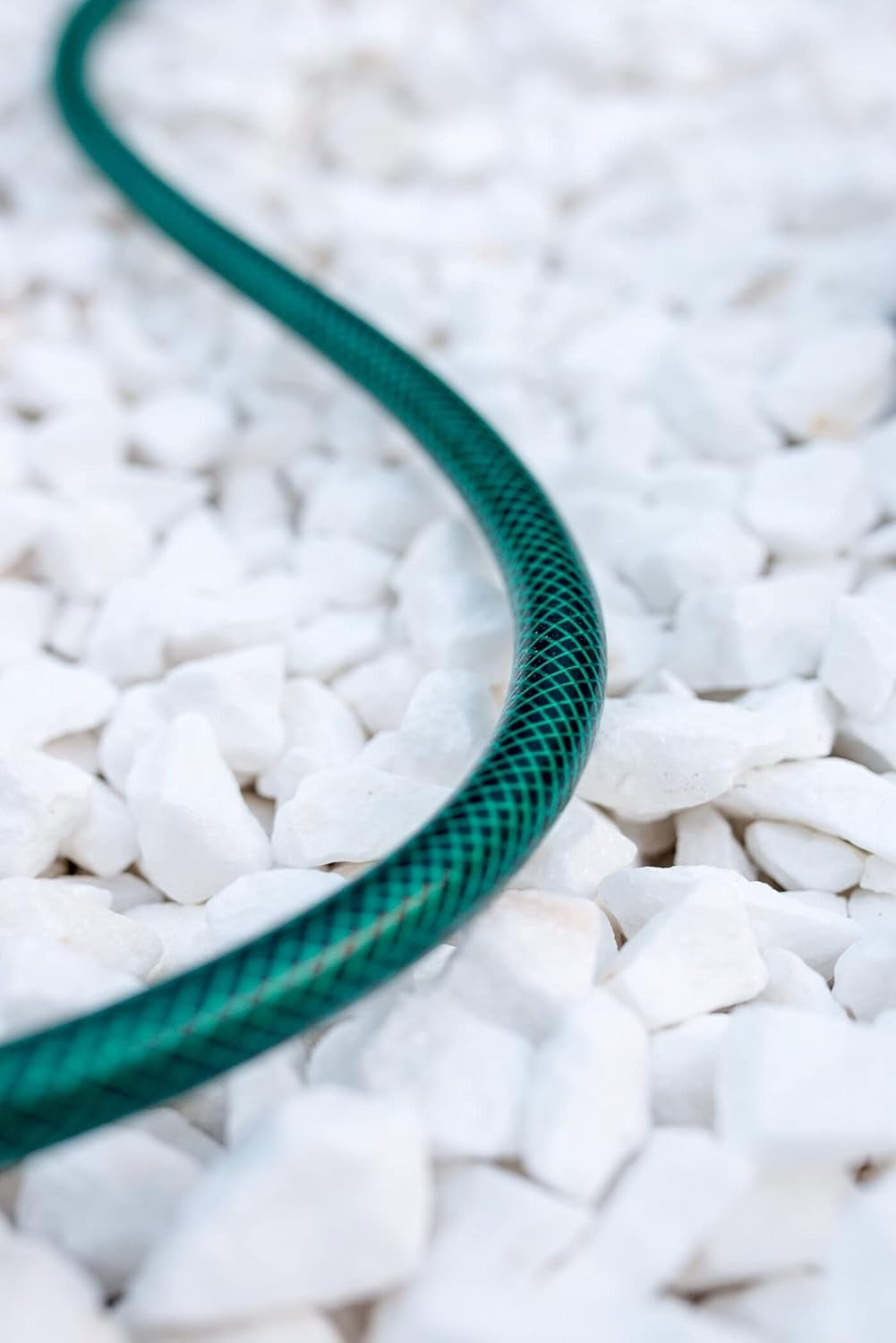 CELLFAST Tuyau d'arrosage 3 couches en polyester à tissage croisé pour jardin, tuyau d'irrigation flexible, résistant aux UV, anti-algues, 2 bars, 1/2", 10 mètres, économique