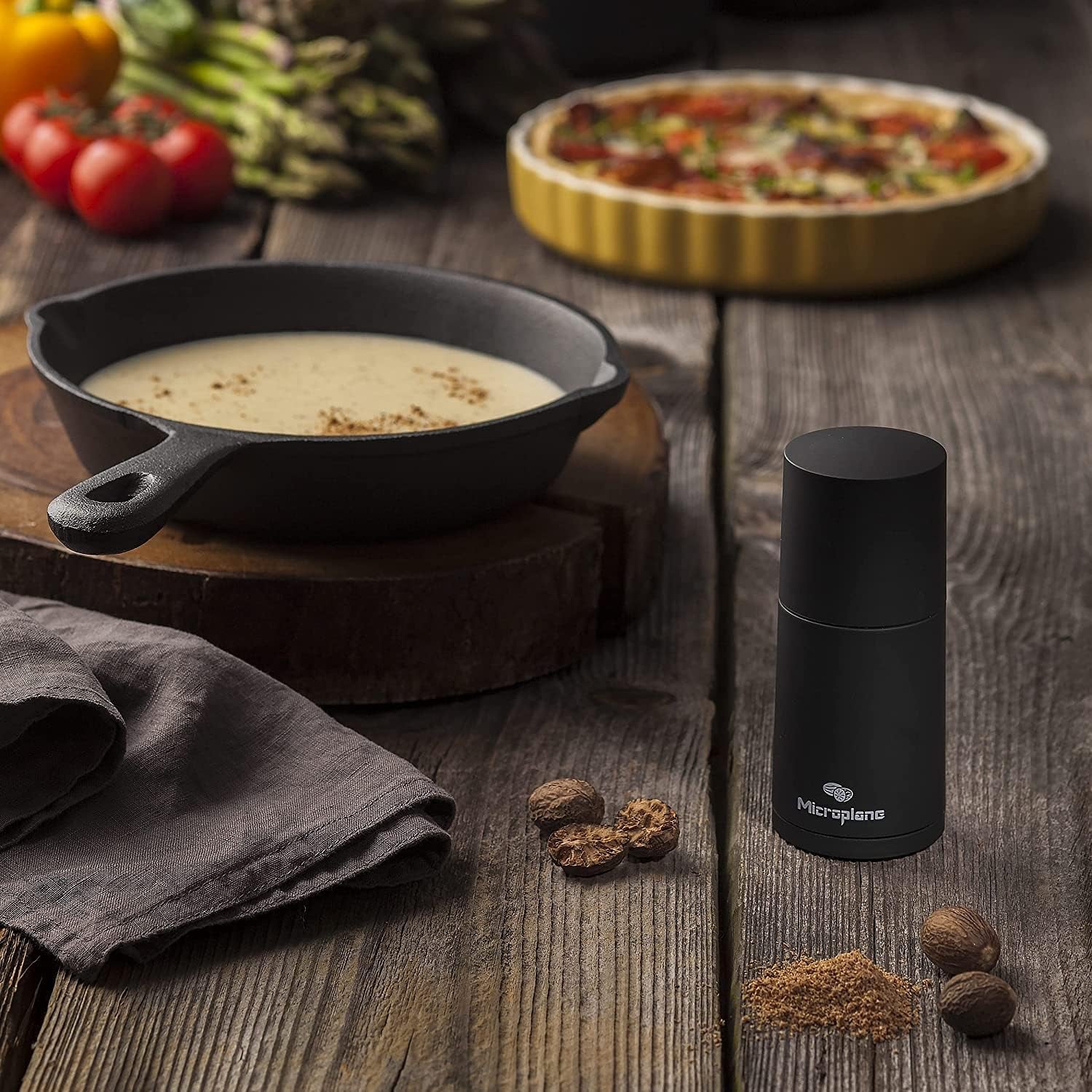 Moulin à épices Microplane noir pour muscade, cannelle, fèves tonka, poivre long et autres épices sèches Broyage et broyeurs Naty Shop