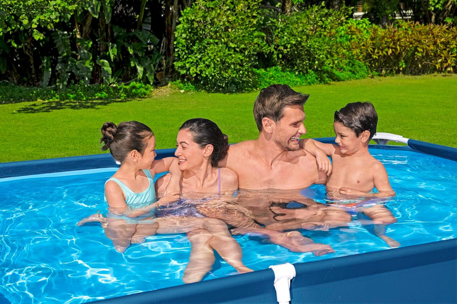 Piscină de 2,59 m x 1,70 m x 61 cm / 8'6" x 67" x 24"