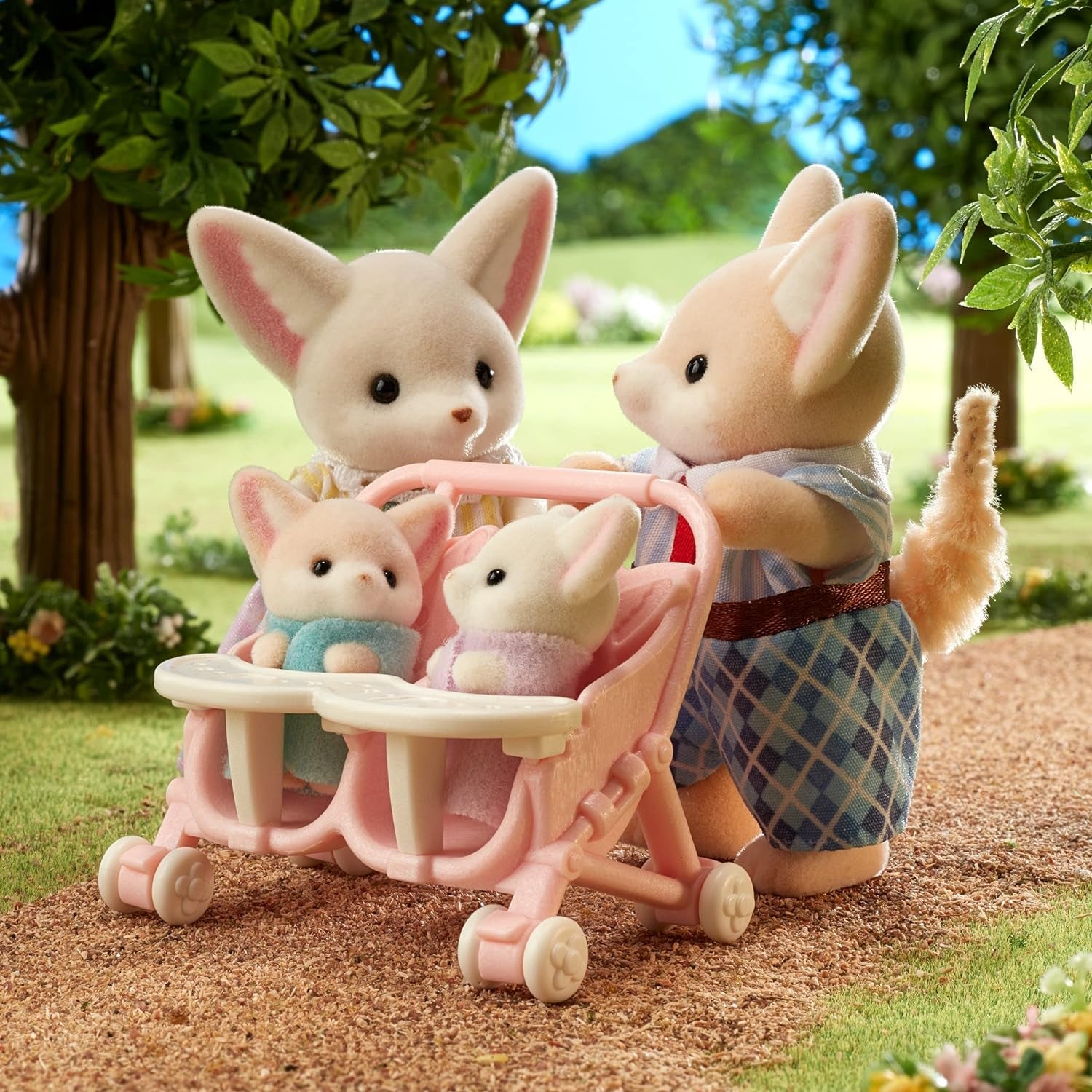 Sylvanian Families L5696 Poupées Family Desert Fox Naty Shop