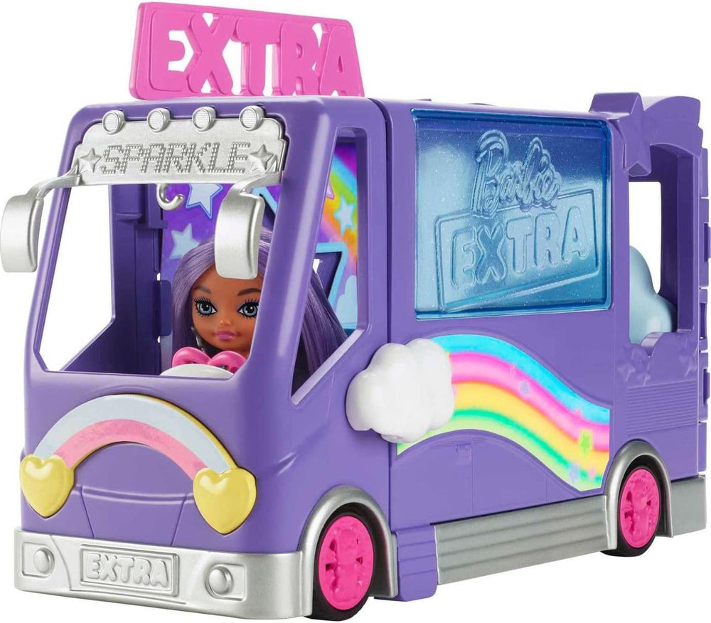 Poupée Barbie Extra Mini Minis, poupée Extra Mini Minis avec fourgon de tourisme à paillettes supplémentaires, comprenant une station de maquillage et des accessoires de spectacle, cadeau pour enfants, jouet pour 3 ans et plus, HKF84