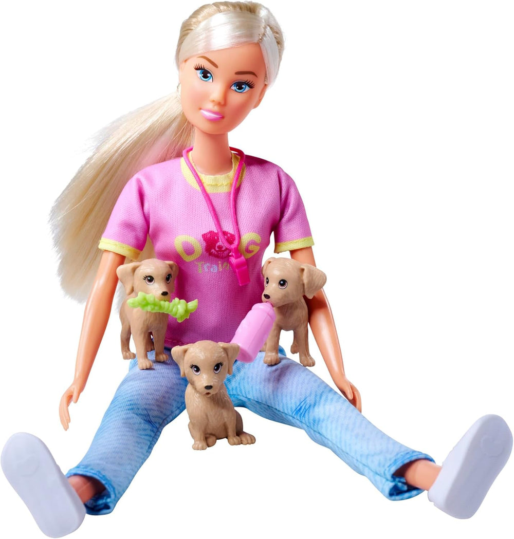 Simba Steffi Love Dog Trainer, poupée jouet comme dresseur de chiens avec cours de dressage, 3 chiens et accessoires, 29 cm, à partir de 3 ans