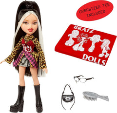 Bratz Stylin' Jade - Modepuppe mit T-Shirt um Gestalten für Dich, Inklusive Accessoires, Niedliches Spielzeug für Mädchen